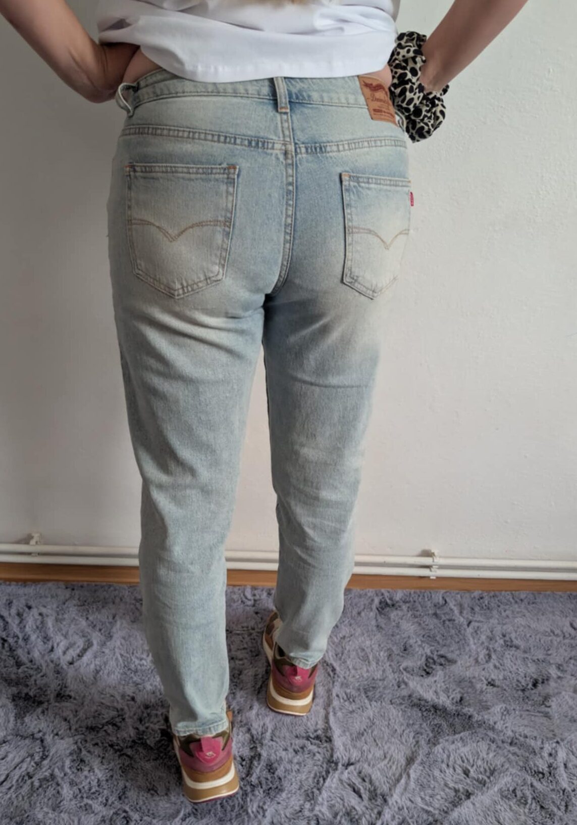 Spodnie Jeans Mom Fit 611x - obrazek 2