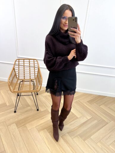 Spódnica krótka z koronką czarna