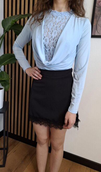 Body woda z koronką błękit