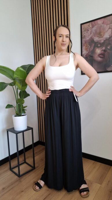 Viralowe spodnie czarne