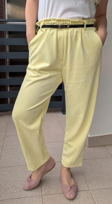Pastelowe spodnie z paskiem żółte